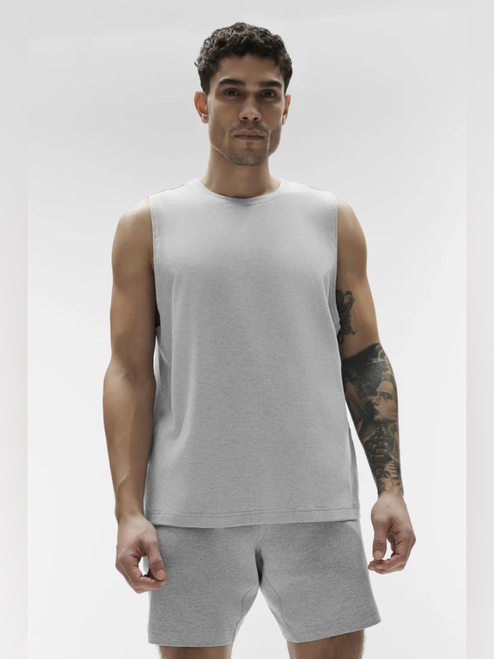 Alo Yoga Men’s Conquer Muscle Tank Athletic Heather Grey Size Small